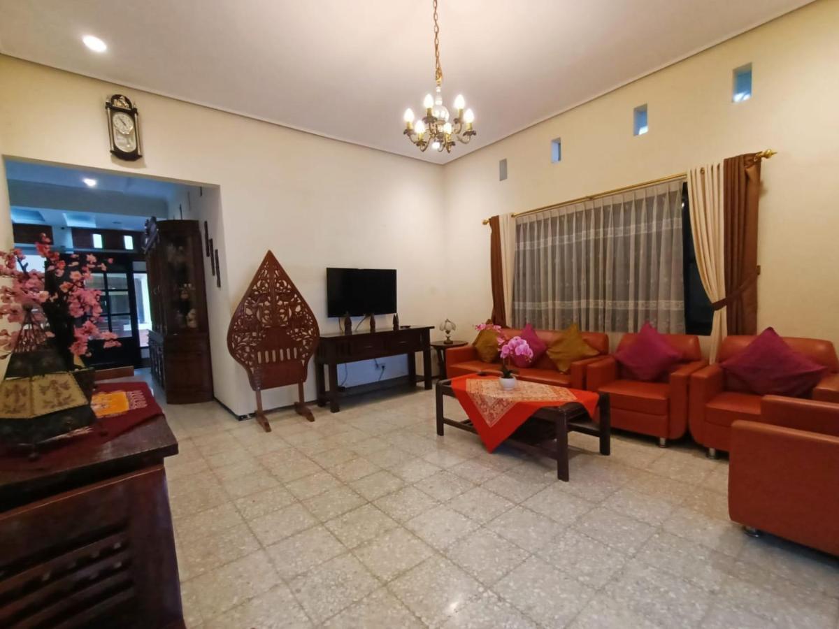 Rumah Kami Guest House 日惹 外观 照片